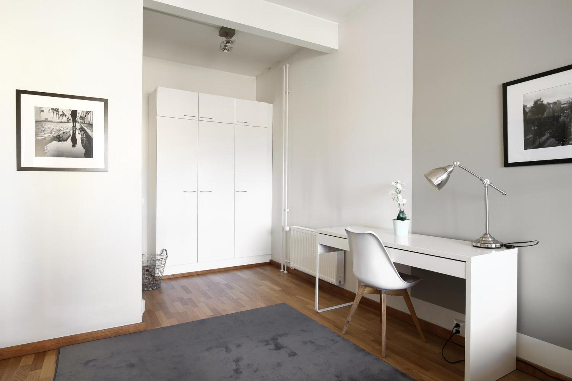 Kotimaailma Apartments Kamppi - Spacious 1Br 헬싱키 외부 사진
